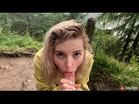 ❤️ Mädchen schluckt Sperma nach einem öffentlichen Blowjob - Eva Elfi ️ Porn video bei de.taxiporec.top